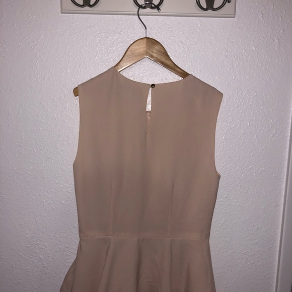 Forever21 Gold Detailed Peplum Blouse - Picture 4 of 7
